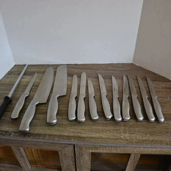 FARBERWARE Butcher  Block - Picture 3 of 8